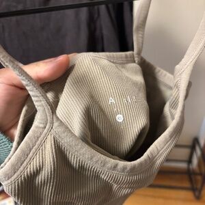 Set active top (xs) and bottom (s) set